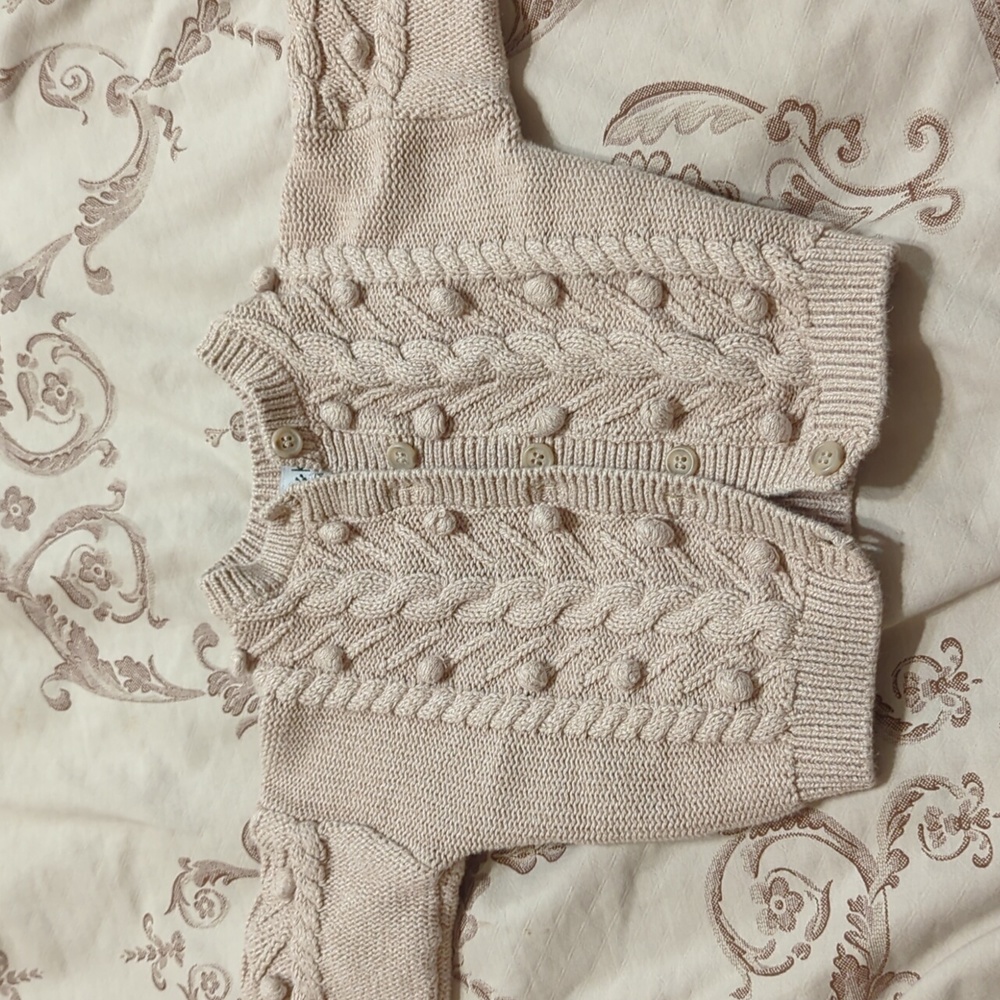 Baby knit sweater
